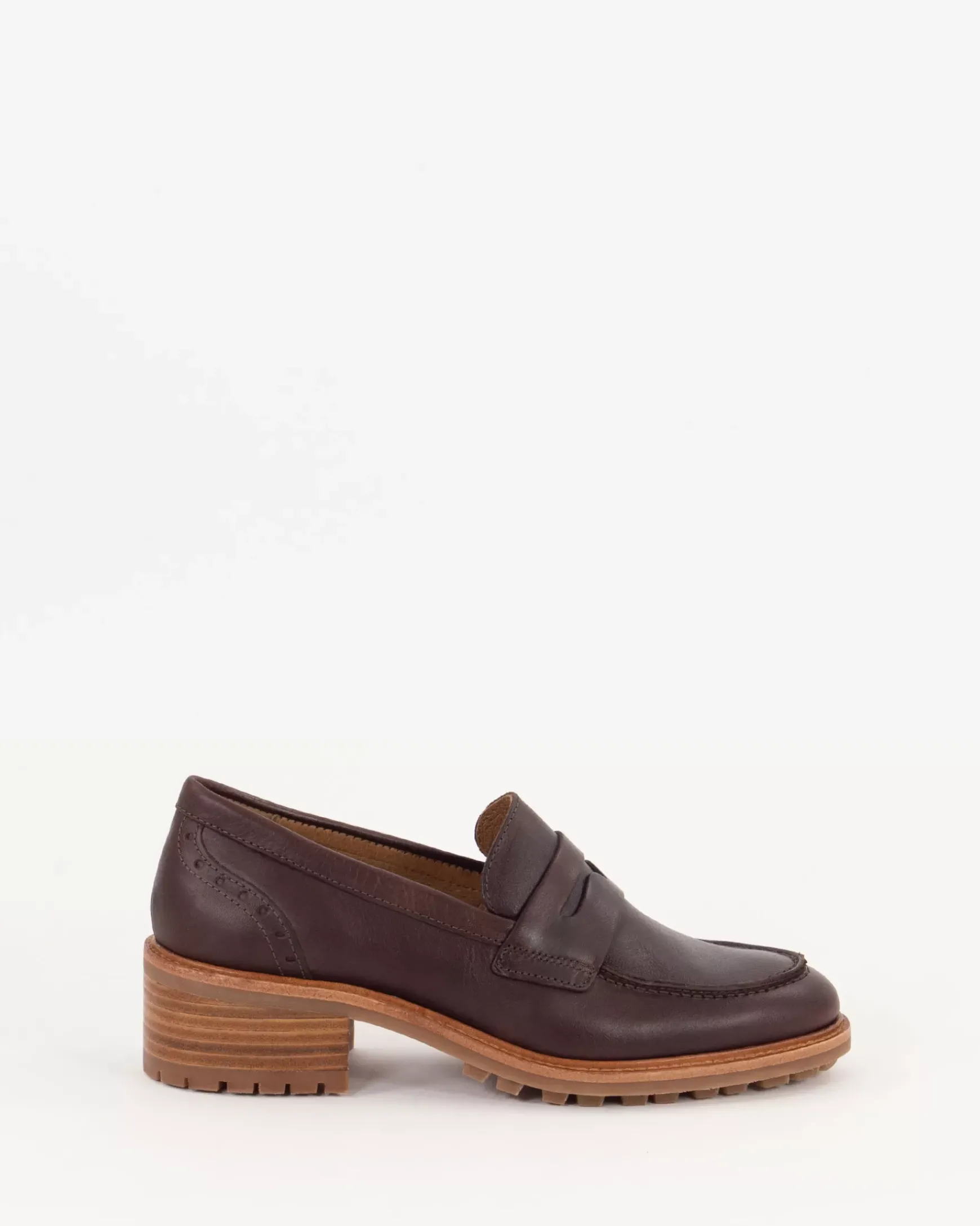 New Sessùn Hayden Brownwhiskyleather